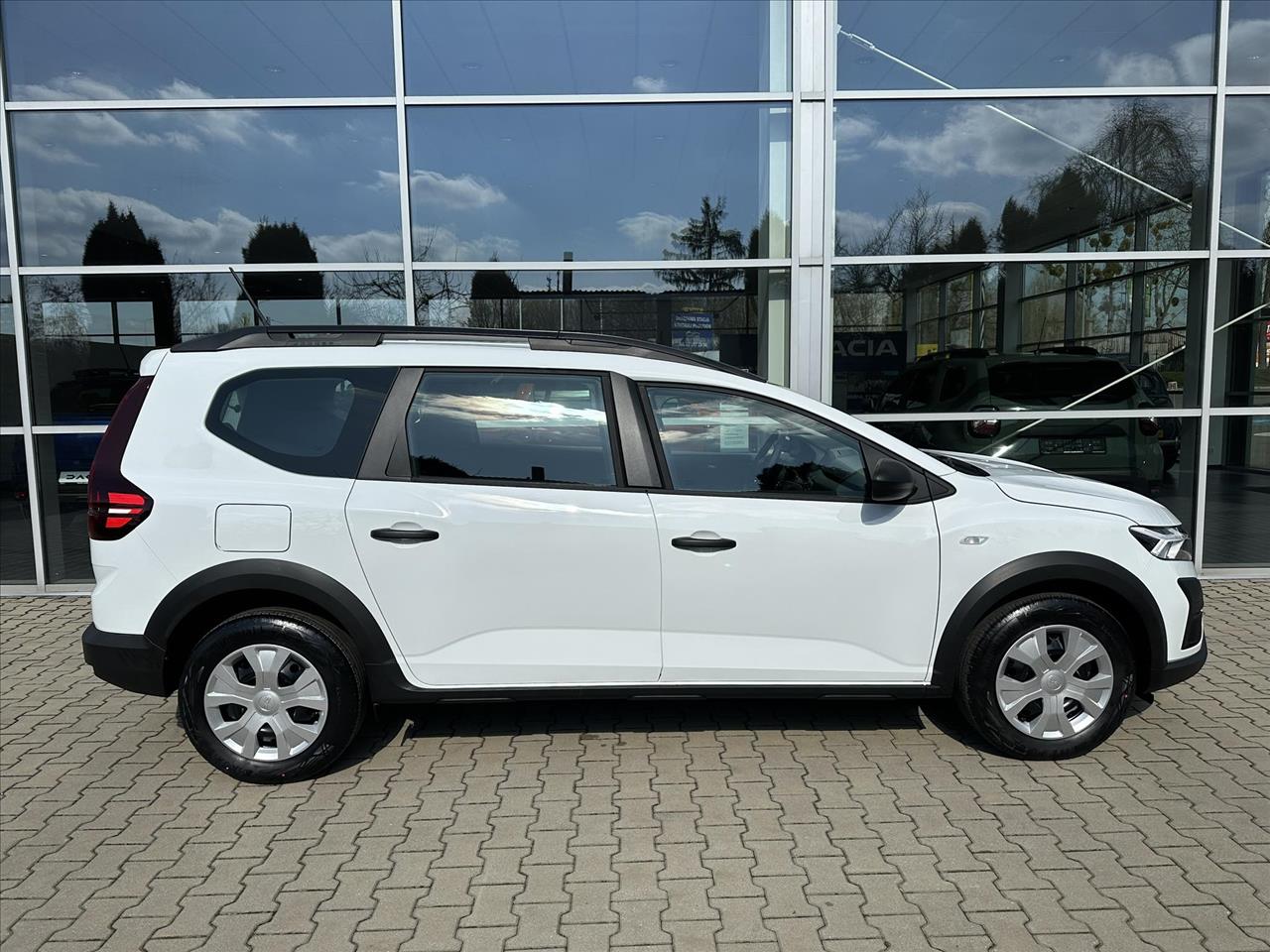 Dacia JOGGER Jogger 1.0 TCe Essential LPG 2024